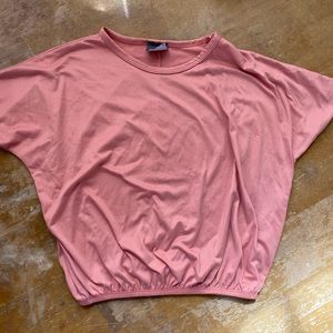 Olivia Rae New York Tee, Size: XS Peach